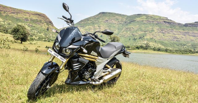 Mahindra Mojo Front View