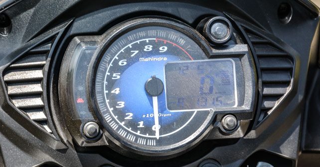 Mahindra Mojo Speed Meter