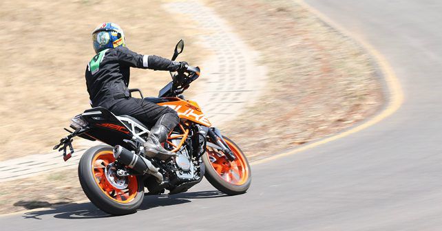 2017 KTM 390 Duke Rear Three Quarter Dynamic