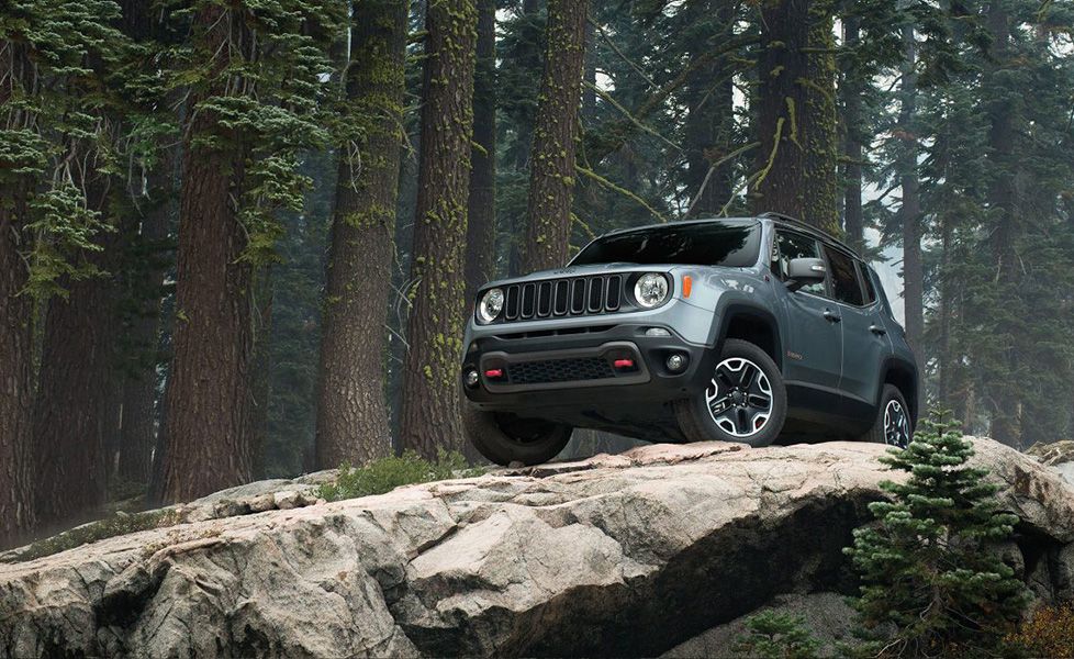 2017 Jeep Renegade image Trailhawk Glacier Metallic