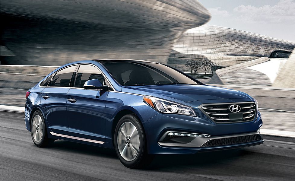 Hyundai Sonata image lakeside blue