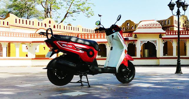 Honda Cliq Side Angle View