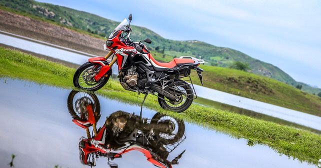 2017 Honda CRF1000L Africa Twin Stand View