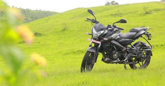 Bajaj Pulsar NS160 Static