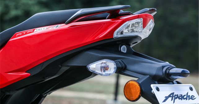 TVS Apache RTR 160 4v taillight review m1