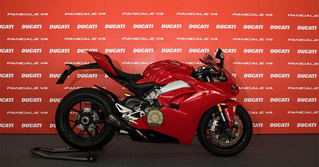 Ducati Panigale V4 S Side Profile