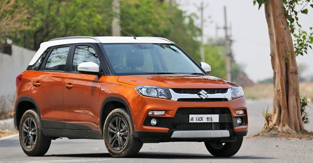 Maruti Suzuki Brezza Right side and Front View