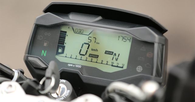 BMW G 310 R and G 310 GS Review Digital Instrument