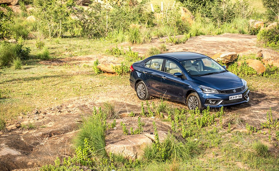 2018 Maruti Suzuki Ciaz image Front Three Quarter Top Angle