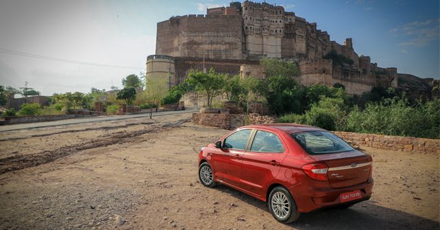 Ford Aspire face-lift Rear Angle