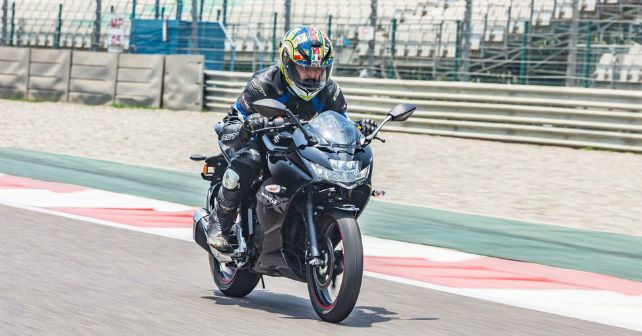 Suzuki Gixxer Sf 150 Track Test M