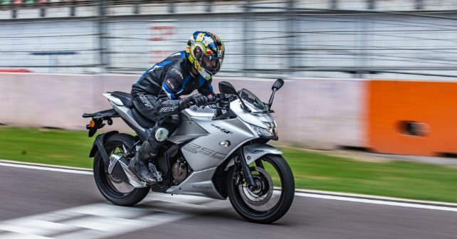 Suzuki Gixxer Sf 250 India Review In Action M1