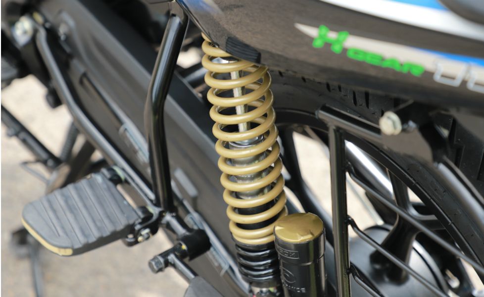 bajaj platina 110 h gear Image suspension