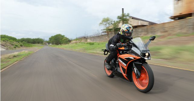 KTM RC 125 Motion View