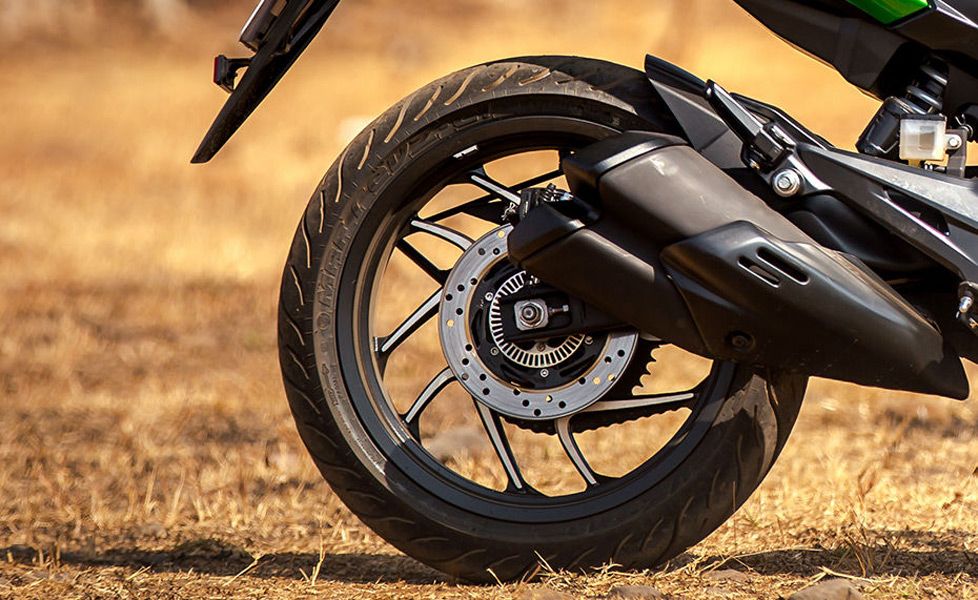 Bajaj Dominar 400 2019 Image 16 