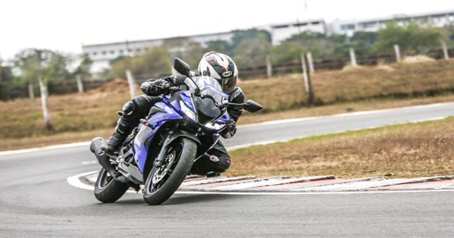 Yamaha R15 V3