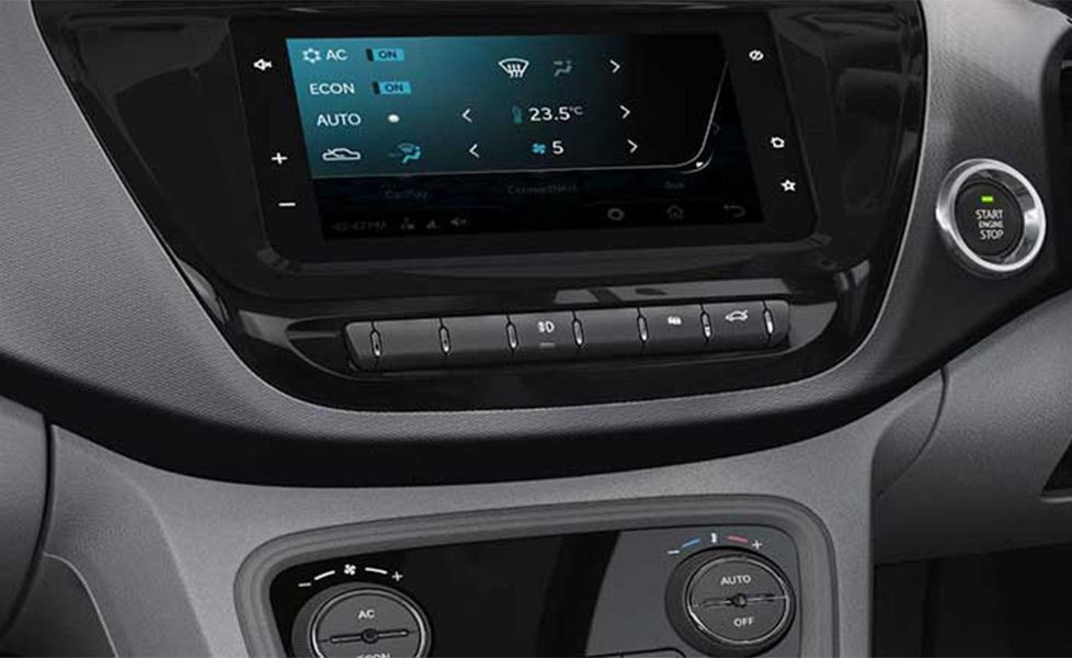 Tata Tigor image fully automatic temperature control