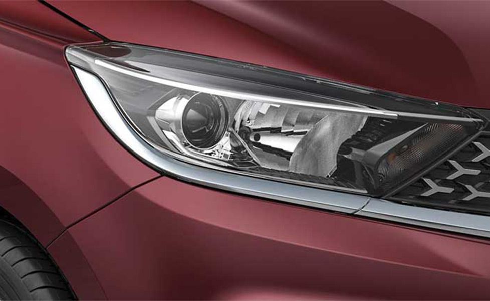 Tata Tigor image projector headlamps