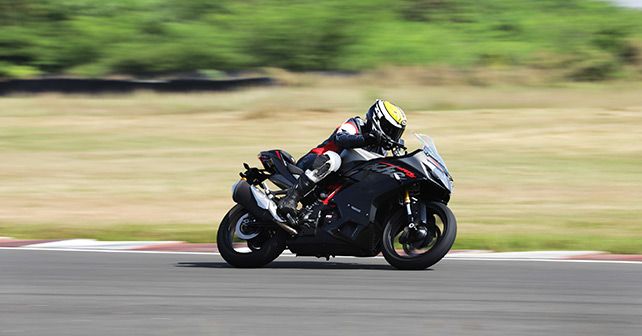 2020 TVS Apache RR 310 Review