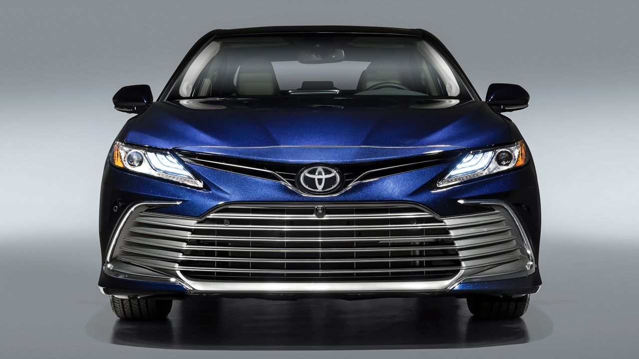 2021 Toyota Camry Front Fascia