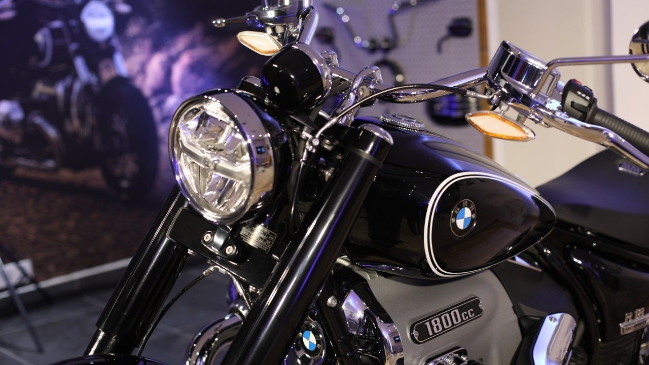 BMW R18 led lamps1