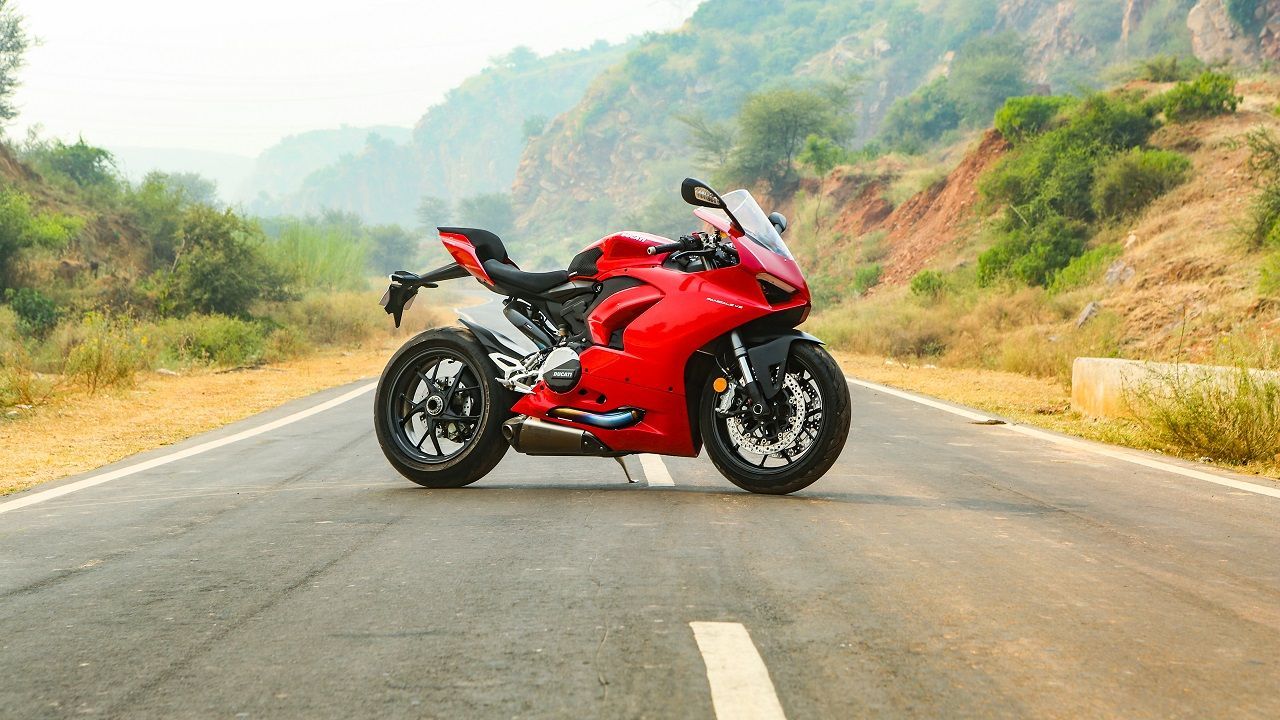 Ducati Panigale V2 Image 5 