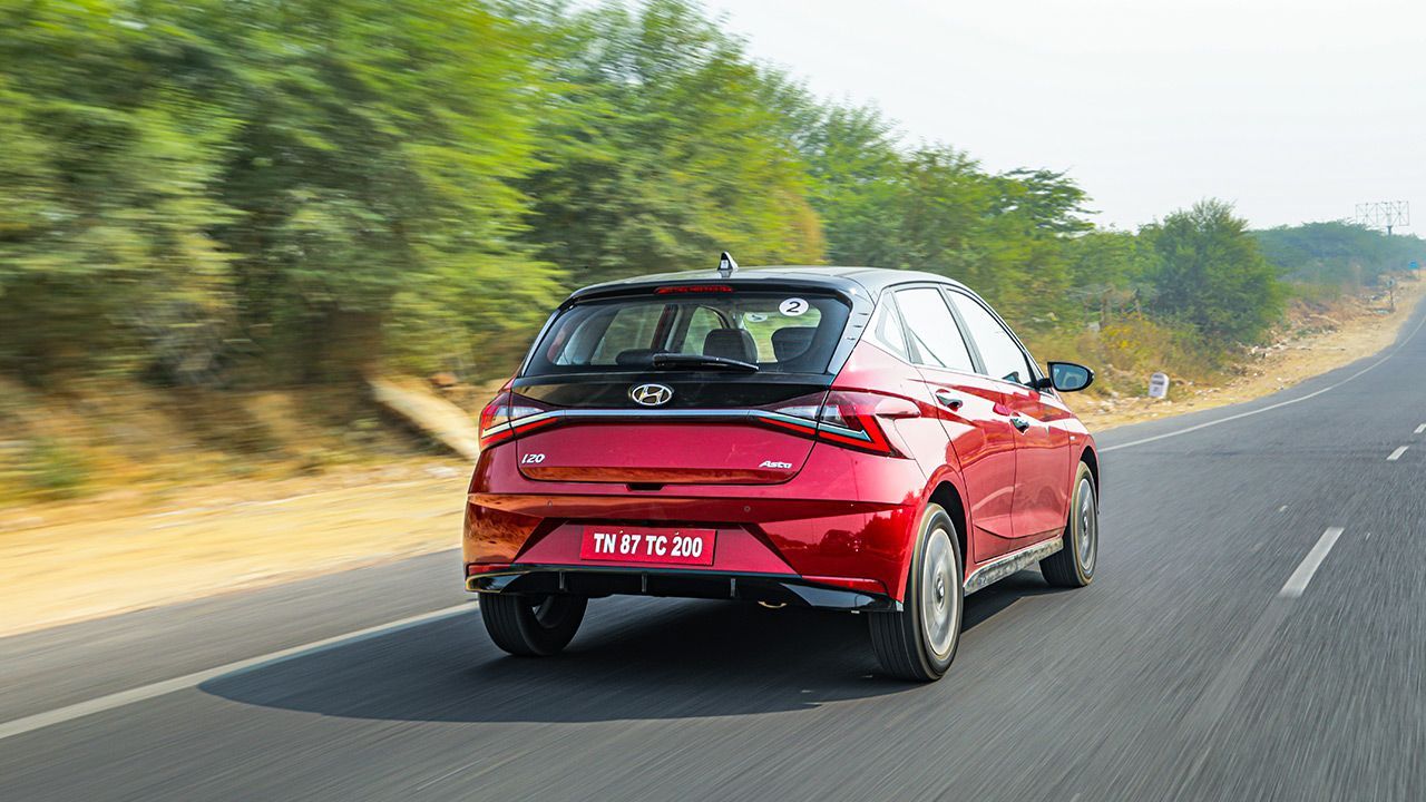 2020 Hyundai I20 Rear Quarter Motion