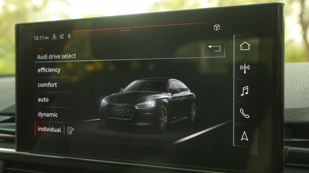 2021 Audi S5 Sportback touchscreen MMI