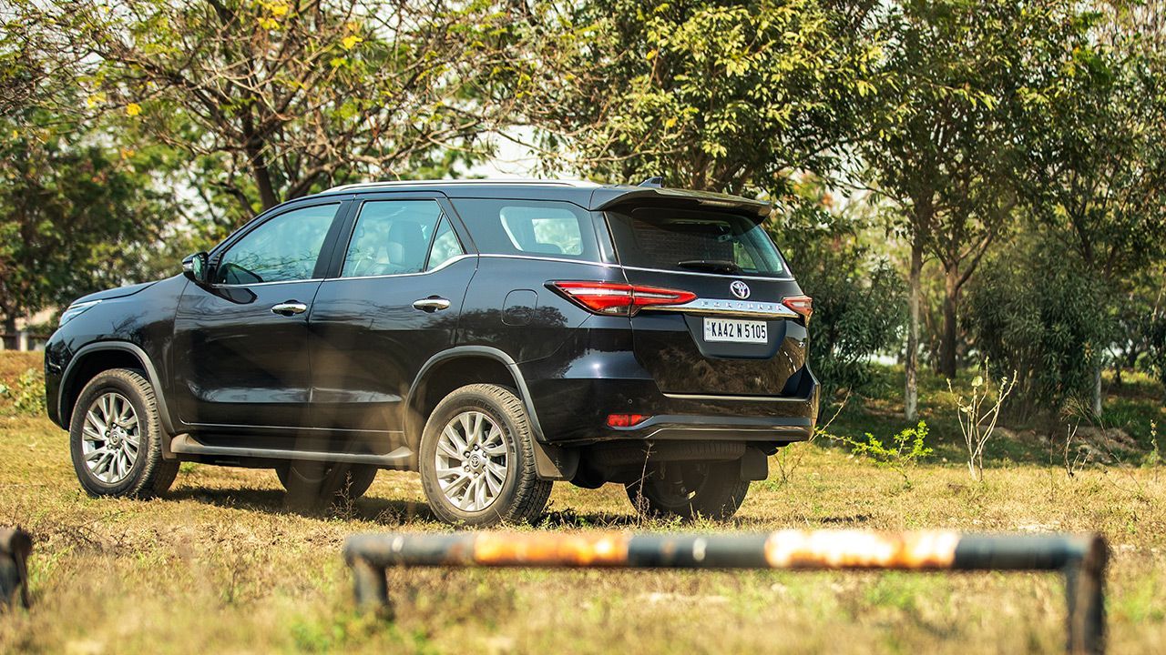 2021 Toyota Fortuner Rear Quarter Static