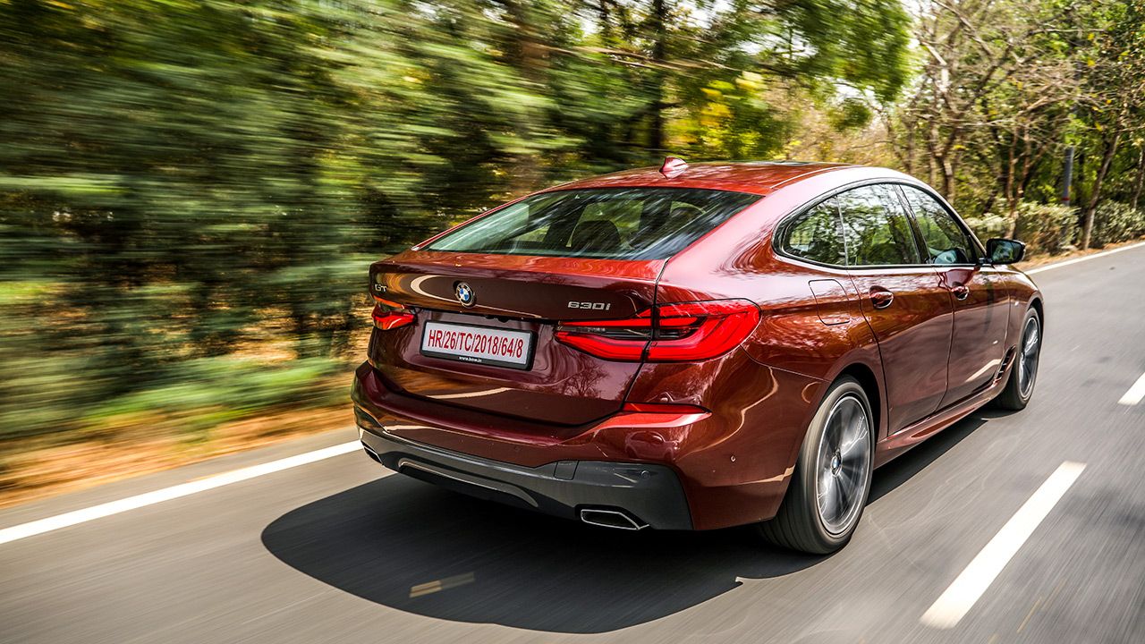 2021 BMW 6 Series GT Rear Three Quarter Motion