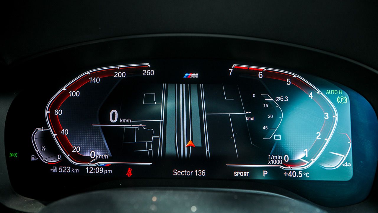 2021 BMW 6 Series GT Speedometer