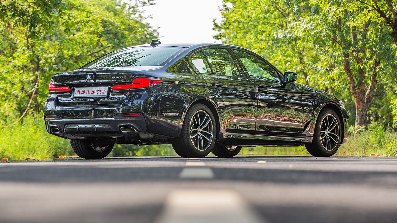 2021 BMW 5 Series rear