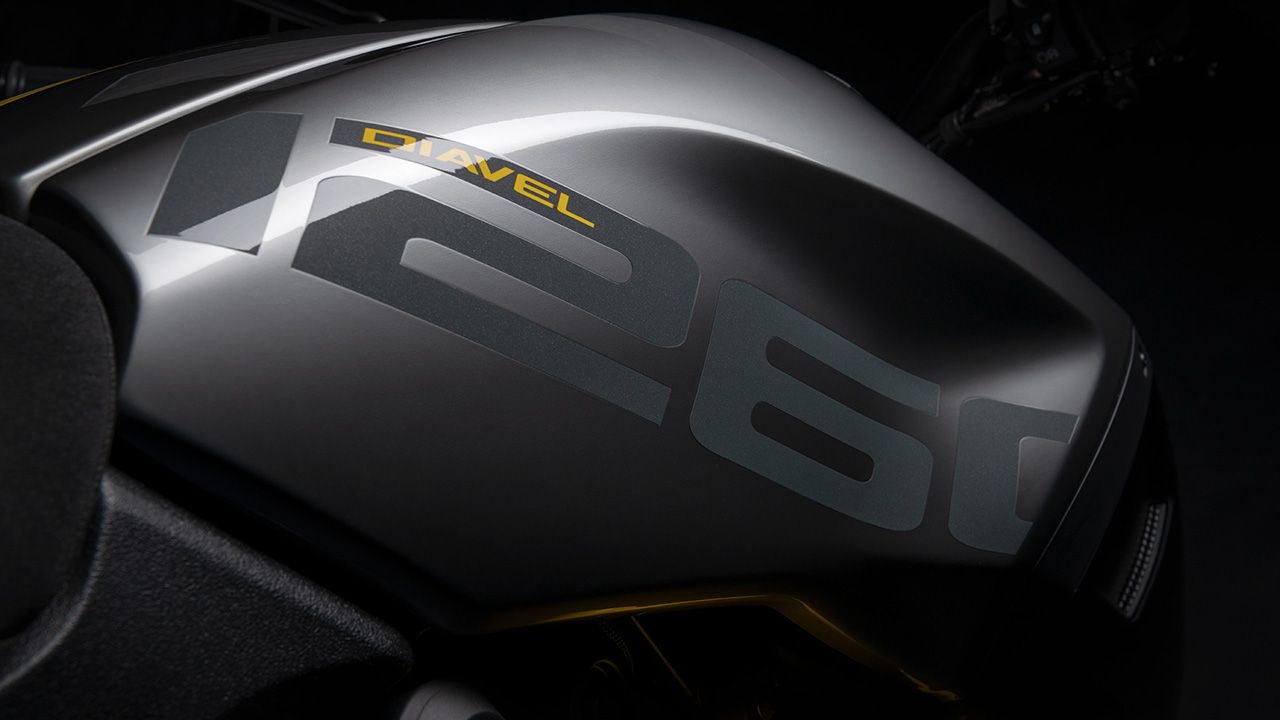 Ducati Diavel 1260 Image 11 