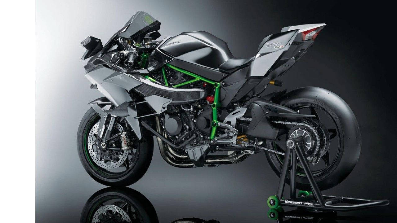 Kawasaki Ninja H2R Rear Three Quarter Shot