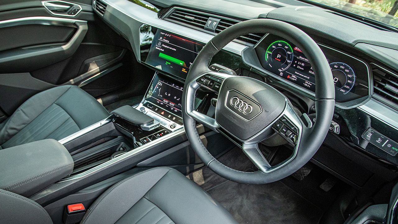 2021 Audi e tron cabin1