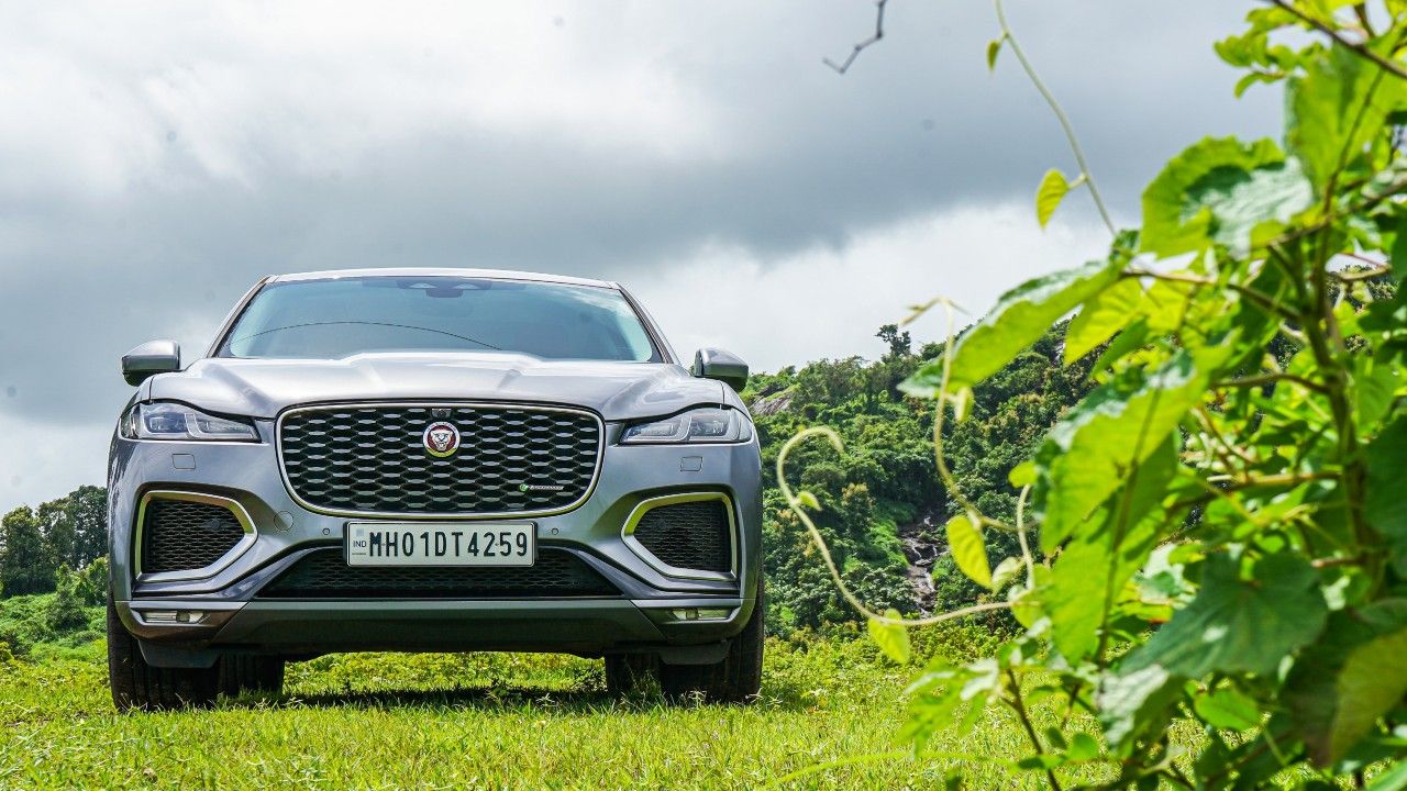 2021 Jaguar F Pace Facelift Static Front Grille