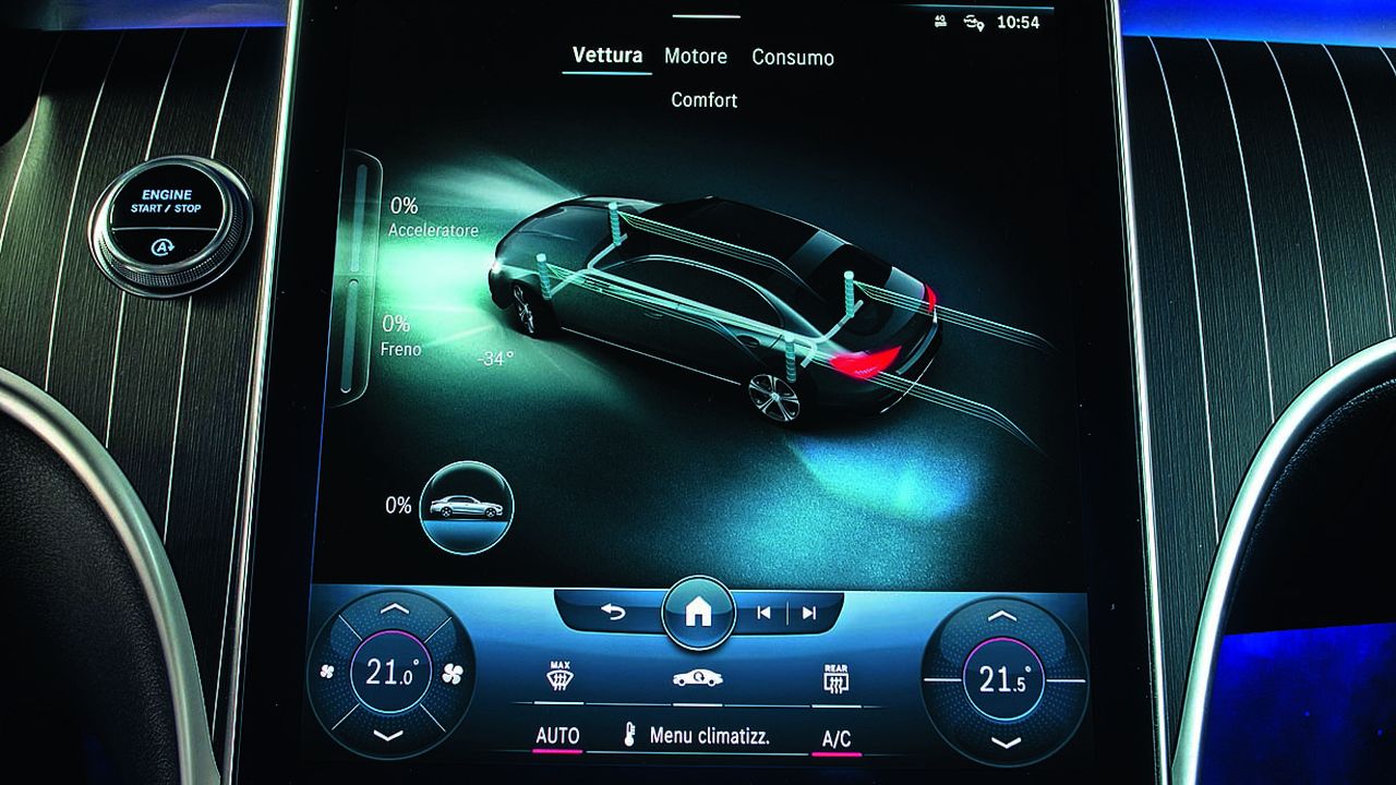 2022 Mercedes Benz C Class Infotainment Screen 2