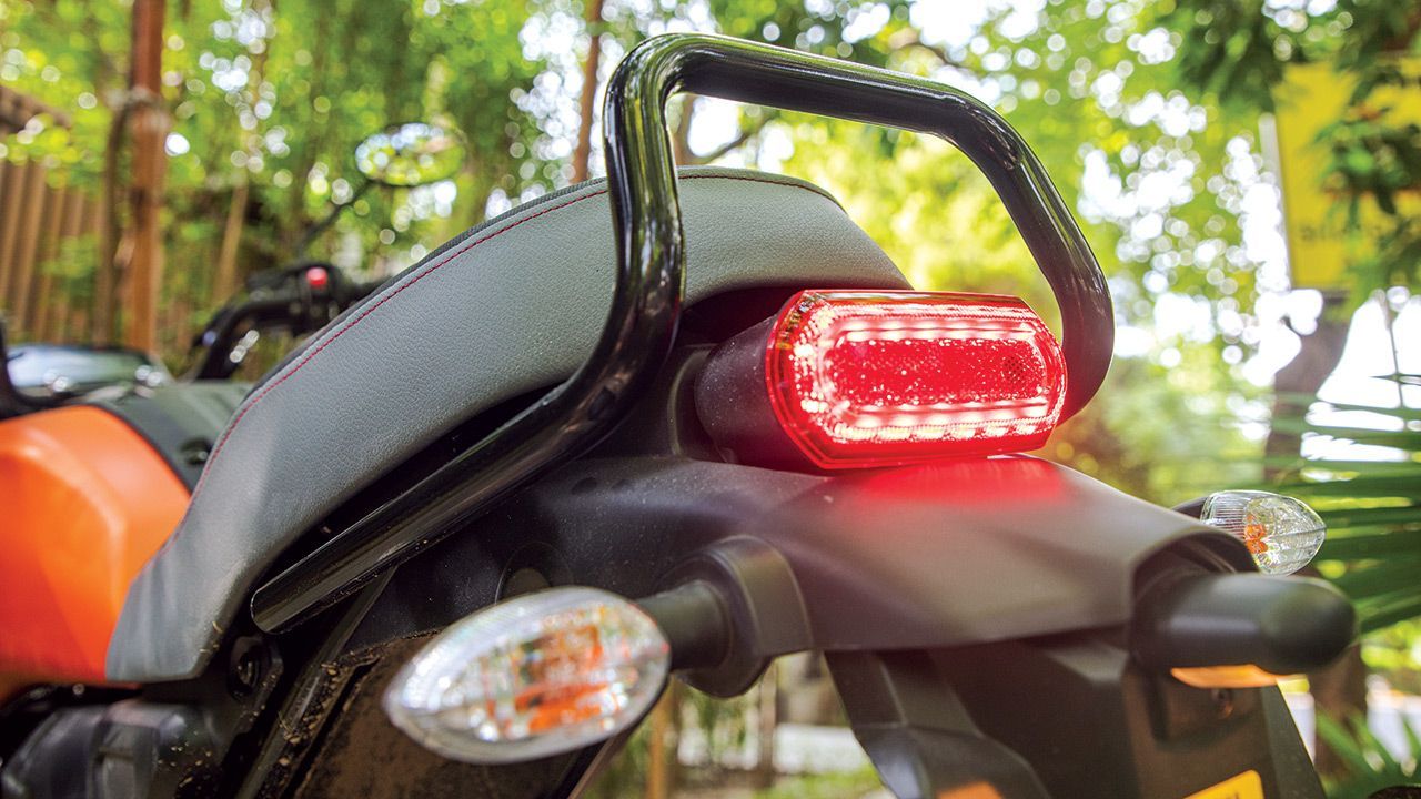 Yamaha FZ X Taillight1