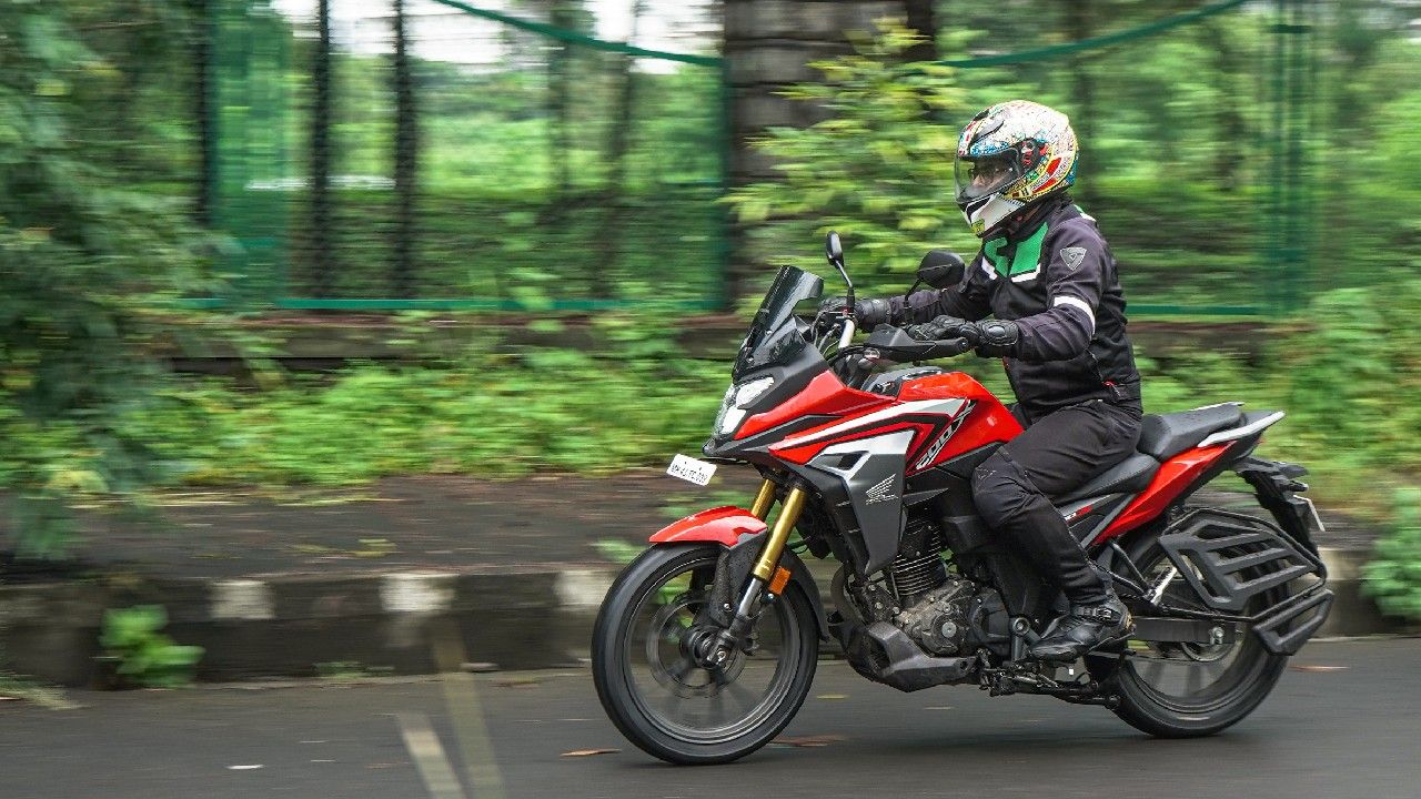 Honda Cb200x In Action Side Angle