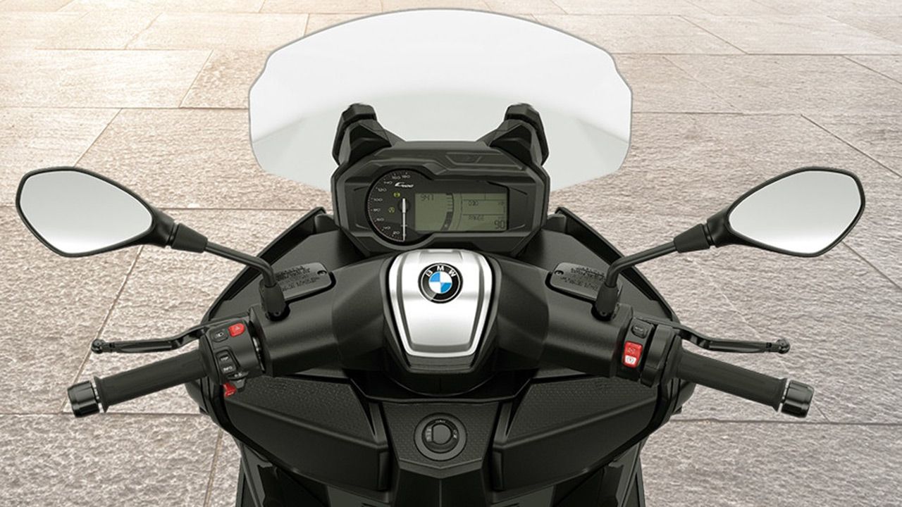 BMW C 400 GT Handle Bar View