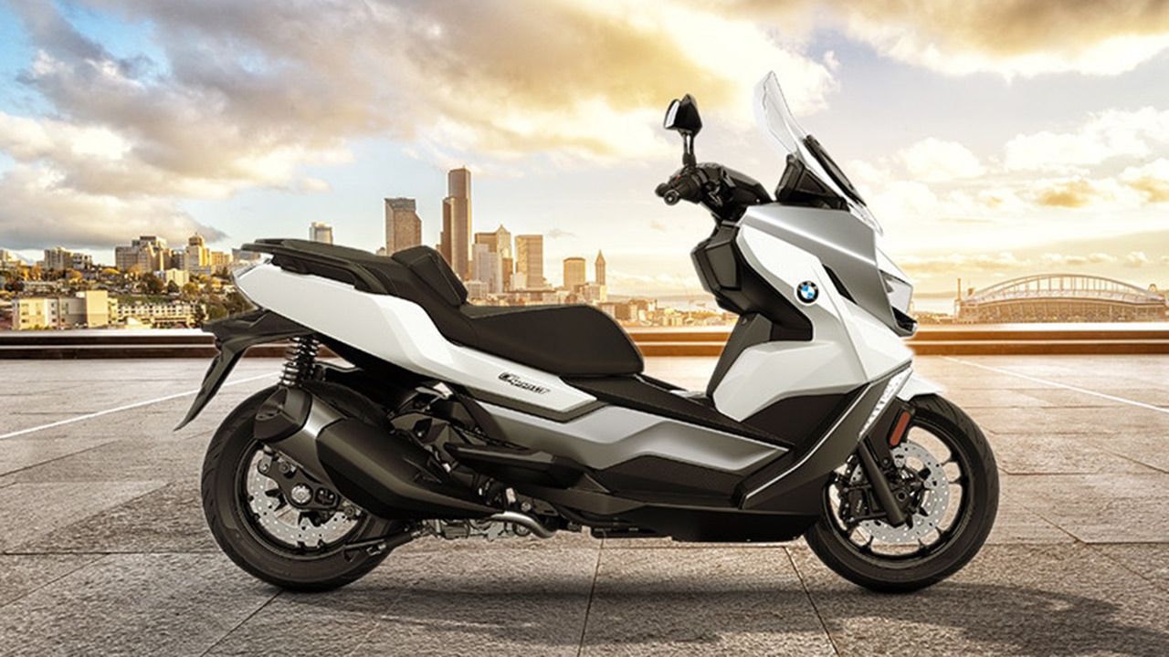 BMW C 400 GT Right Side View