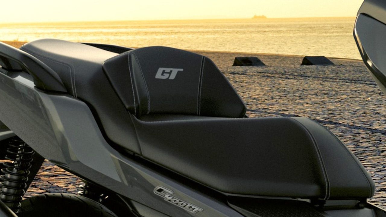 BMW C 400 GT Seat