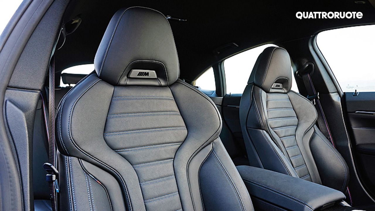 BMW i4 M50 Quattroruote Front Seats