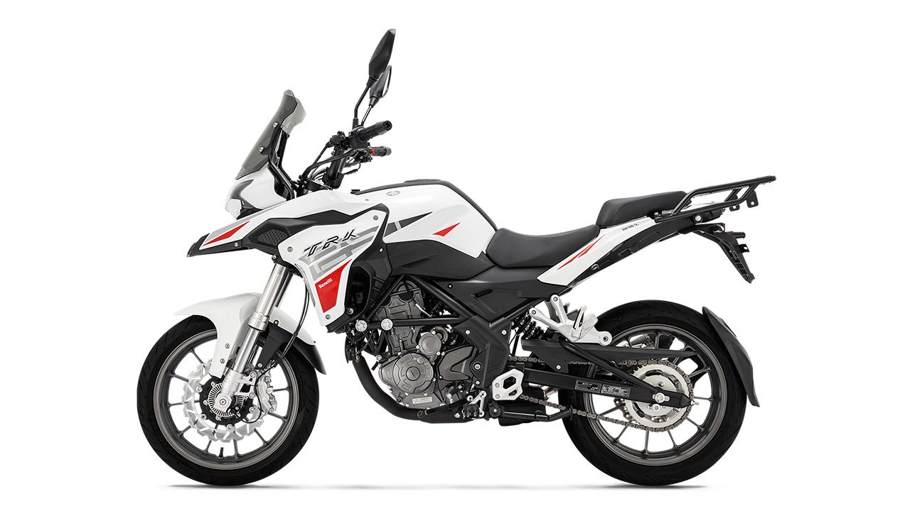 Benelli TRK 251 Profile View