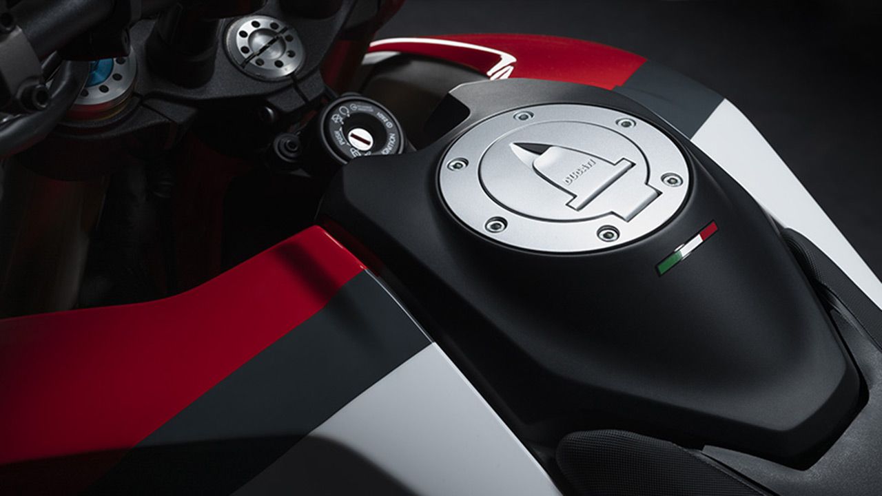 Ducati Hypermotard 950 Fuel Tank