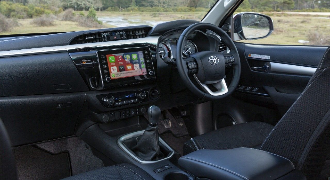 Toyota Hilux Invicible Interior