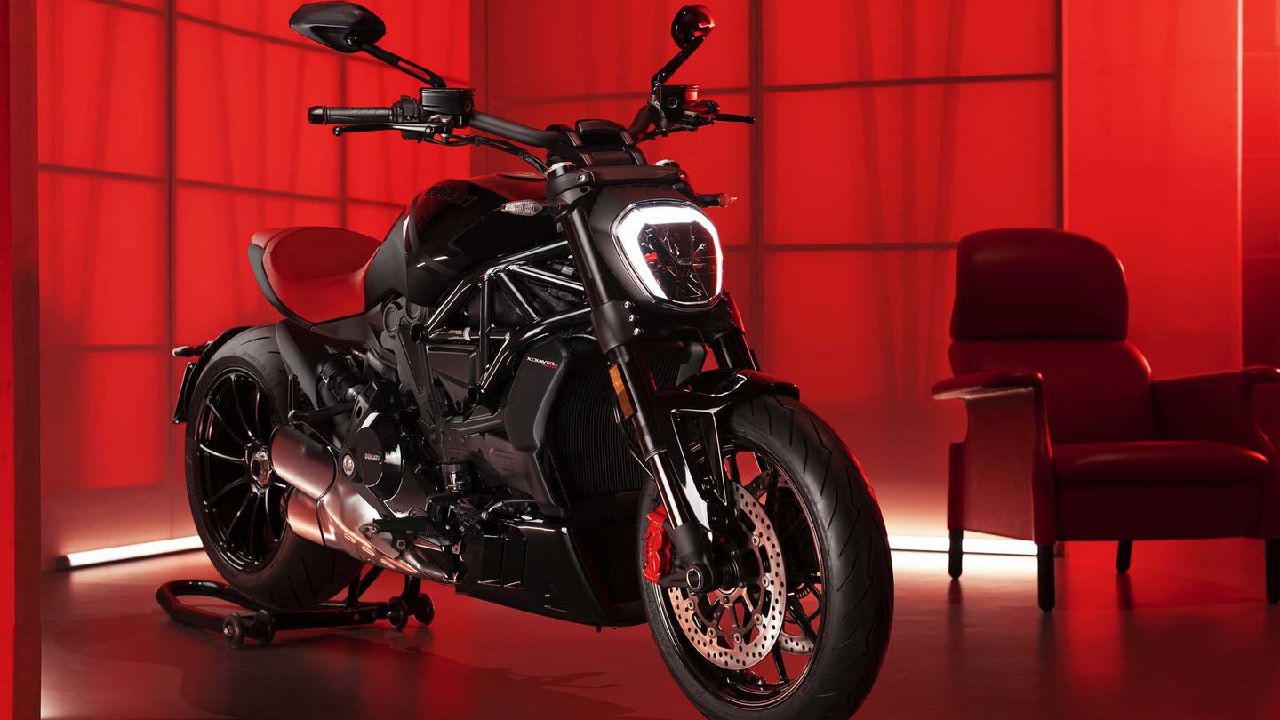 Ducati XDiavel Nera Edition Front Three Quarter Static