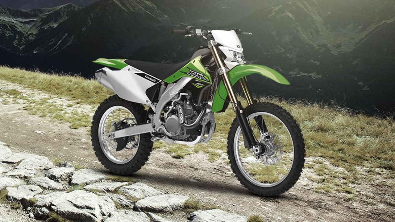 Kawasaki KLX450R Front Right View 