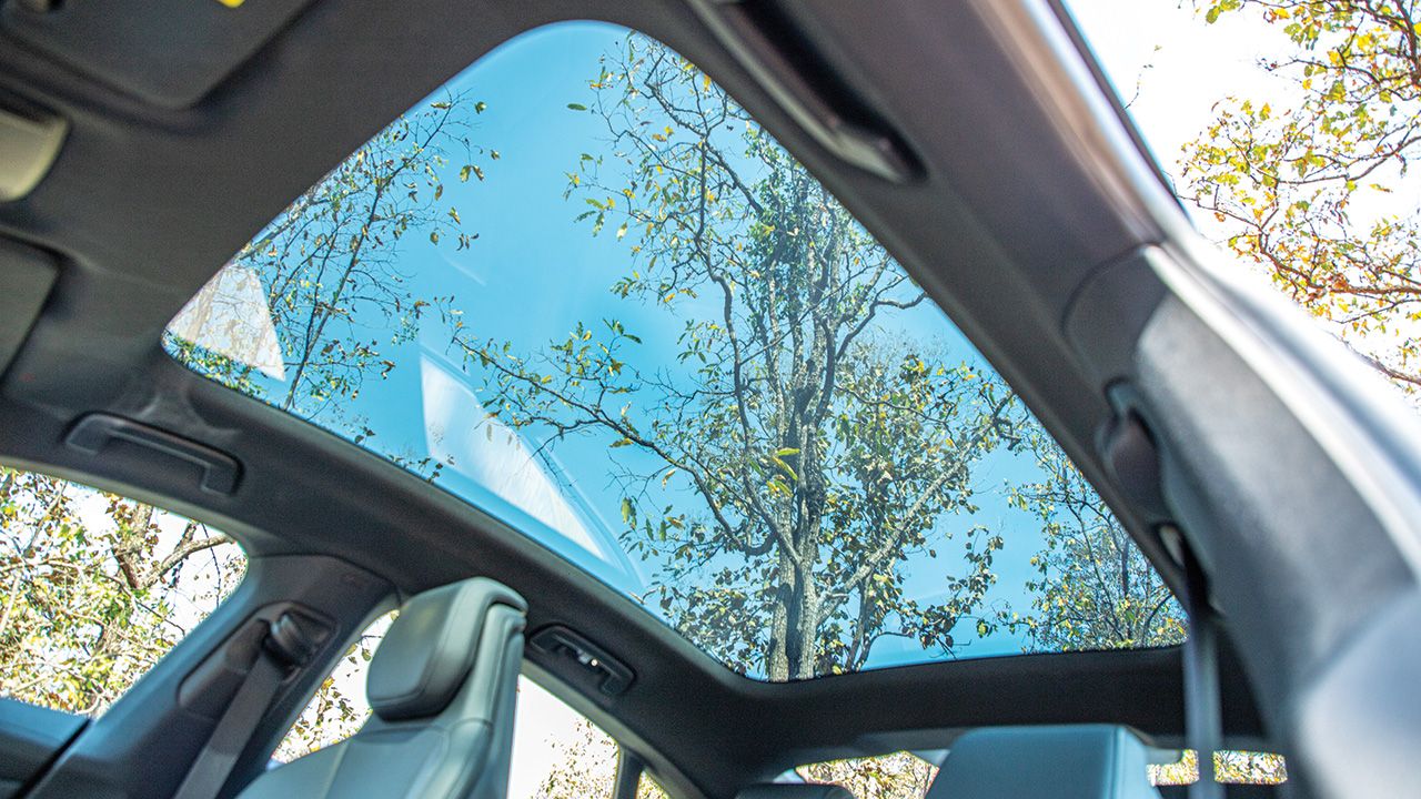 Audi E Tron GT Panoramic Moonroof1