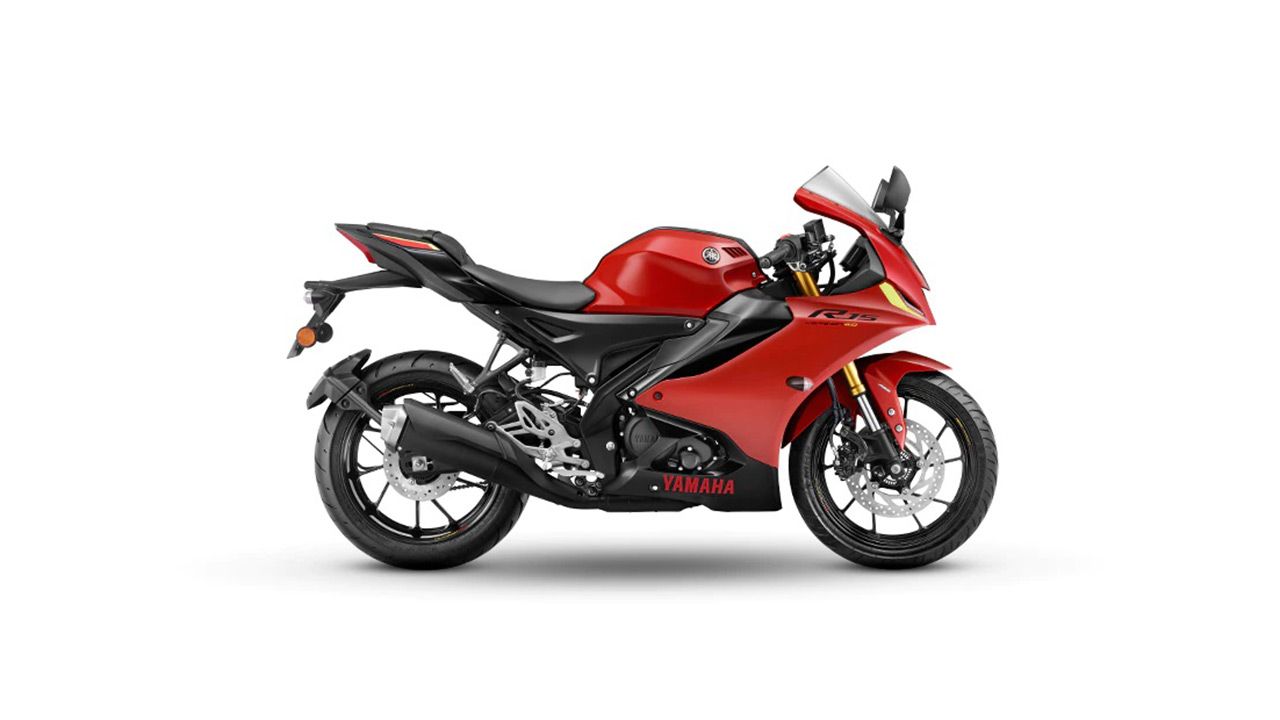 Yamaha YZF R15 V4 Metallic Red